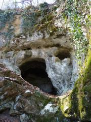 01 Pavlakova jama (Foto 1, Arhiv ZRSVN OE Celje)